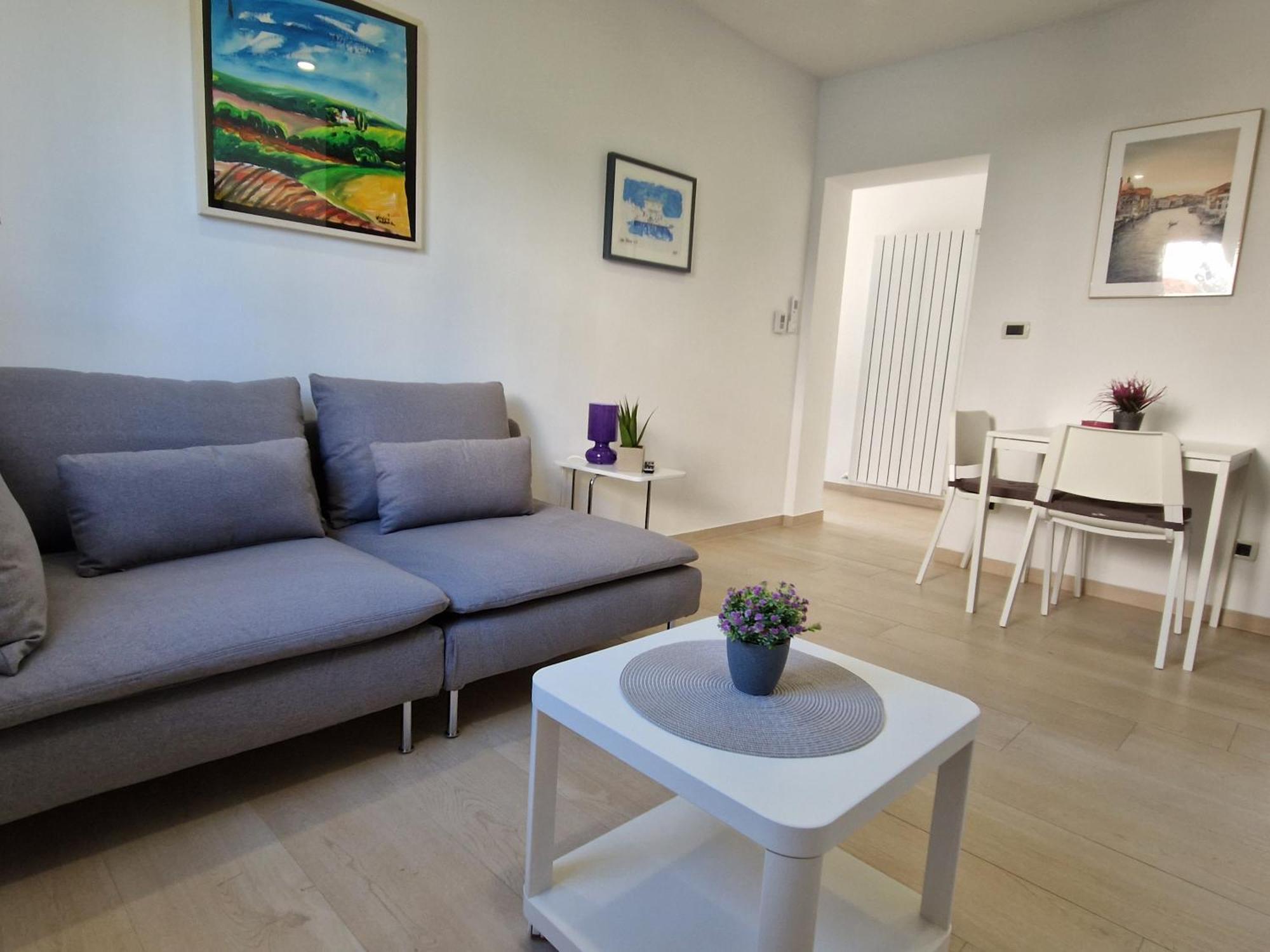 Apartmani Melanie Poreč Exteriör bild