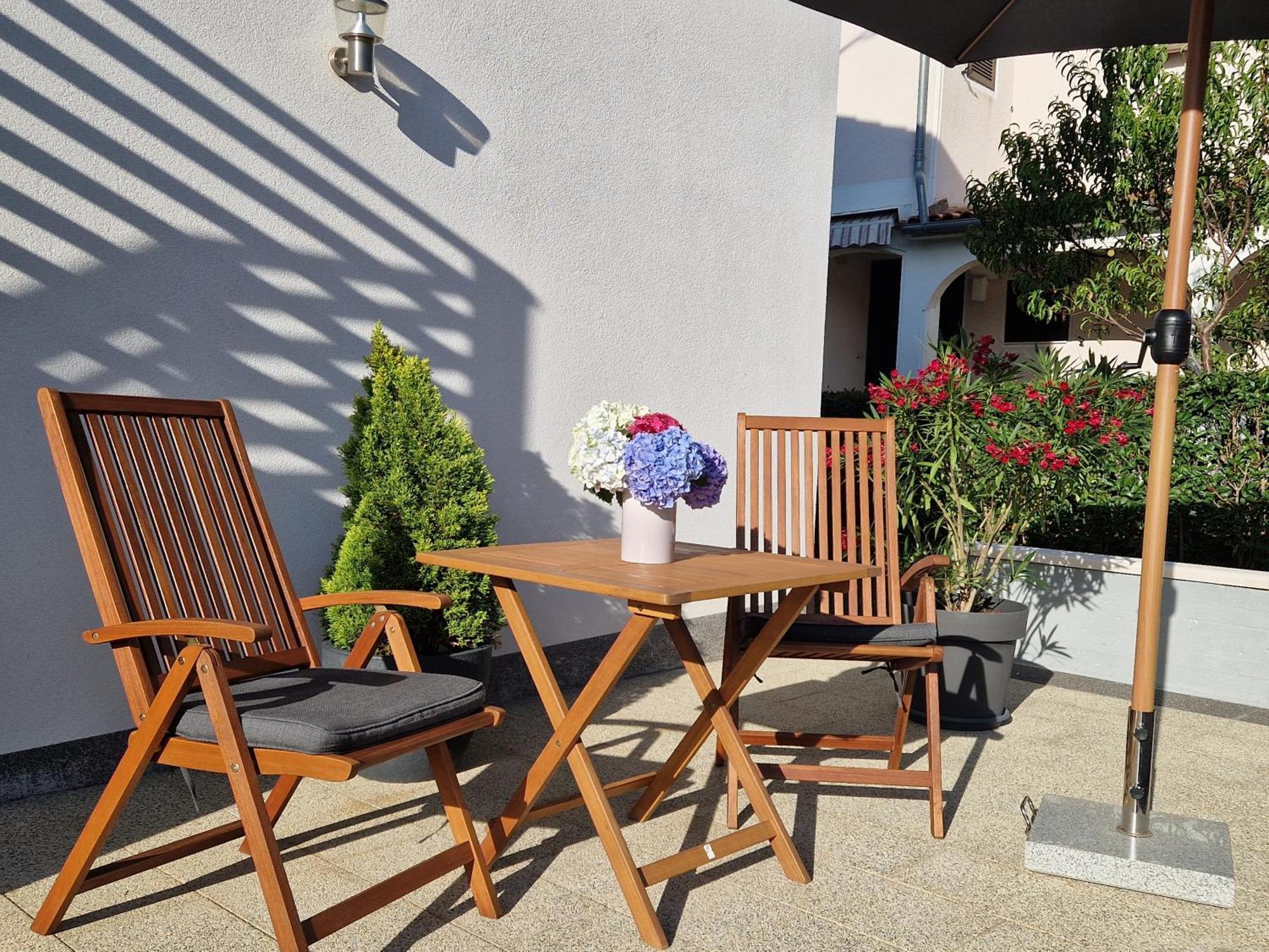 Apartmani Melanie Poreč Exteriör bild