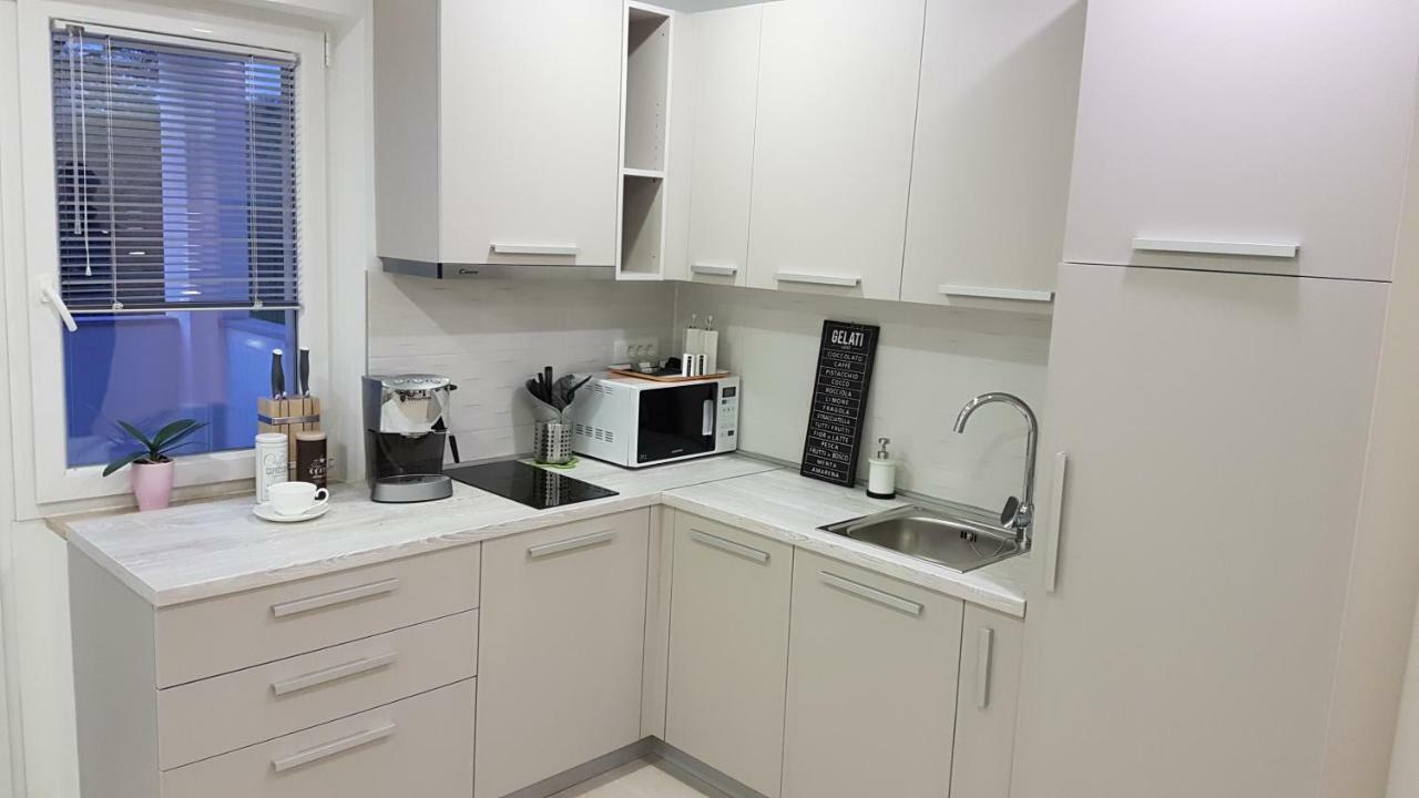 Apartmani Melanie Poreč Exteriör bild